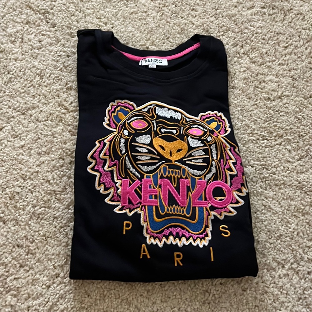 KENZO sweater size XXL runs small , never worn